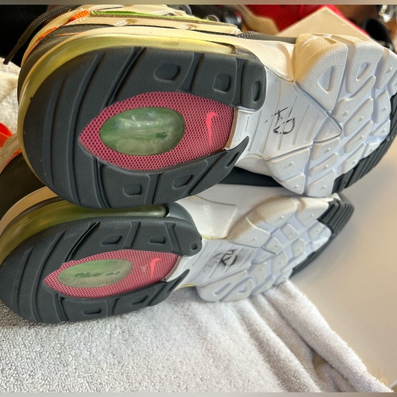 Air Trainer Max 2 94 'Flint Grey Pink' - Picture 4 of 4